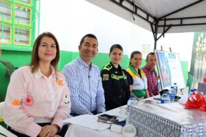 Fuerzas de seguridad y autoridades tanto locales como de la lotería participaron del evento. Foto: Lotería del Risaralda.