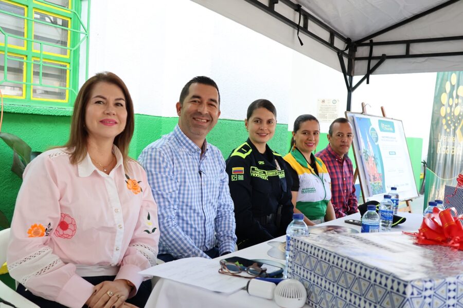 Fuerzas de seguridad y autoridades tanto locales como de la lotería participaron del evento. Foto: Lotería del Risaralda.