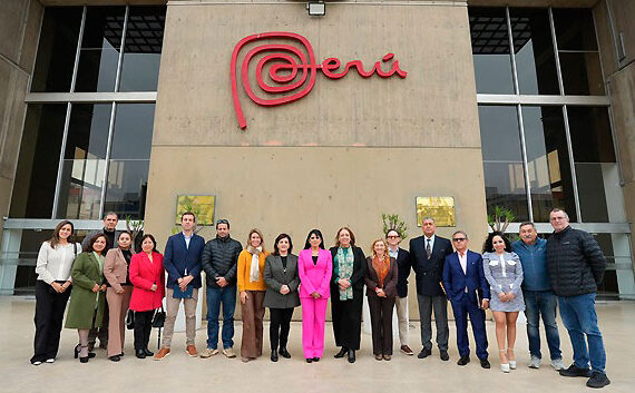 La nueva viceministra de Comercio Exterior y Turismo de Perú se reúne con gremios para presentar propuestas a favor de la industria