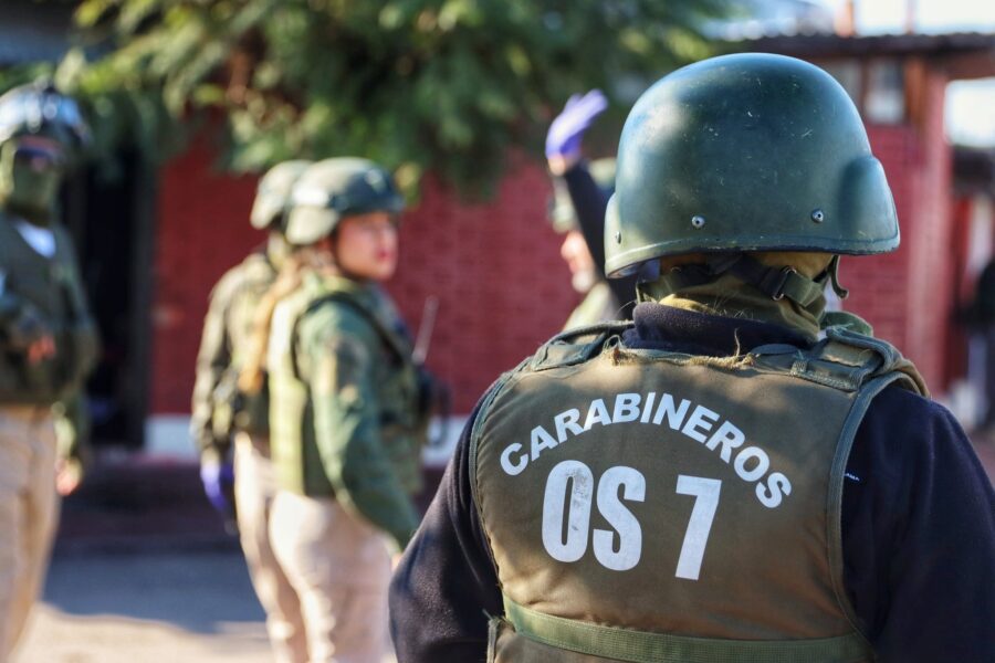 Golpe al juego ilegal en Chile: incautan más de 100 máquinas tragamonedas en San Carlos