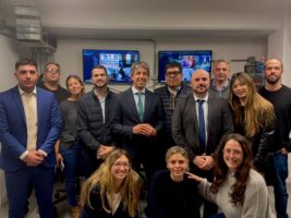 Los integrantes de la fiscalía y de LOTBA durante la reunión. Foto: LOTBA.