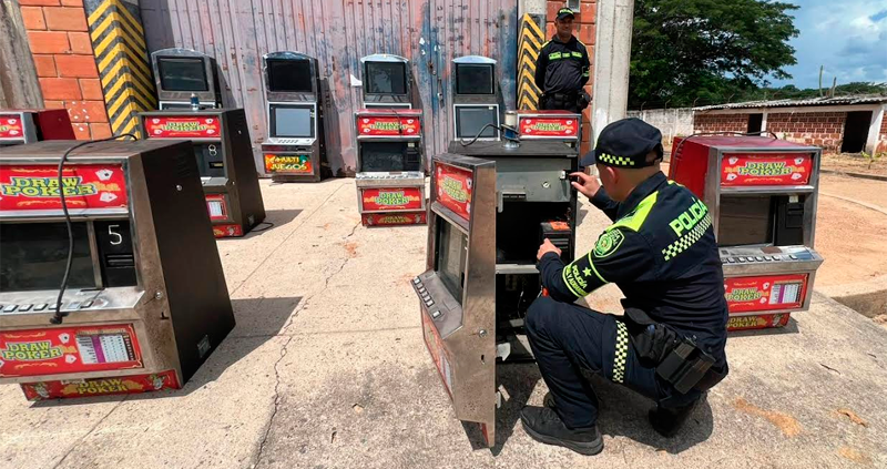 Operativo en Colombia: incautan 12 máquinas tragamonedas ilegales en Valledupar