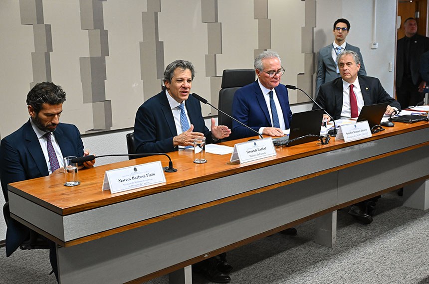 Fernando Haddad defendió la MP 1.303 ante la comisión mixta del Congreso. Foto: Jefferson Rudy/Agência Senado.