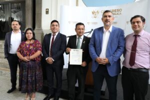 En Guatemala buscan regular máquinas tragamonedas y los juegos de azar con una reforma al Código Penal