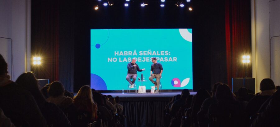 Más de 600 estudiantes bonaerenses participaron de una charla de concientización sobre juego problemático