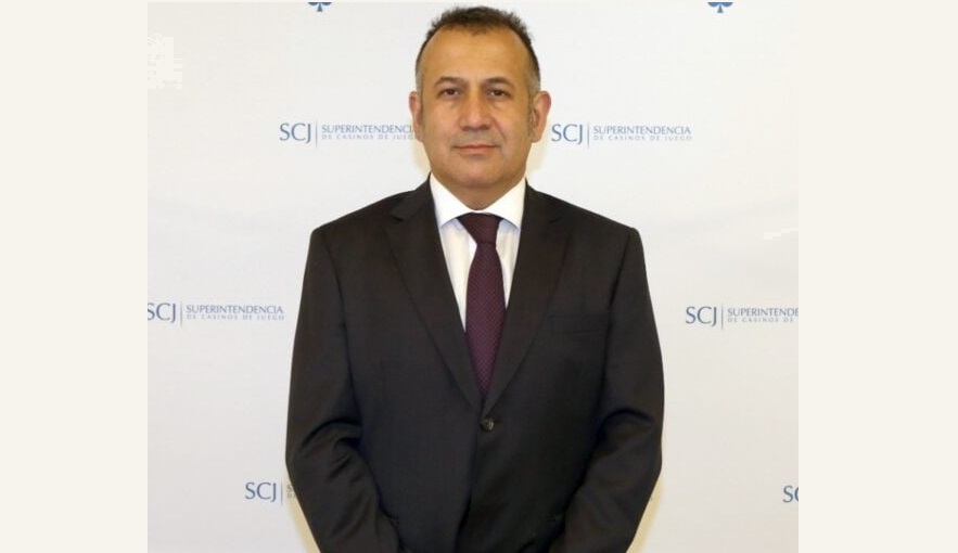 Manuel Zárate Campos, jefe de la división jurídica de la Superintendencia de Casinos de Juego (SCJ).