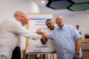 Marco Emilio Hincapié junto al secretario de Gobierno del Cesar, Eduardo Esquivel y el alcalde de Valledupar, Ernesto Orozco.