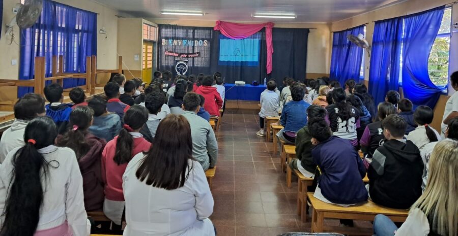 IPLyC Misiones continúa sus charlas de juego responsable en escuelas de la provincia