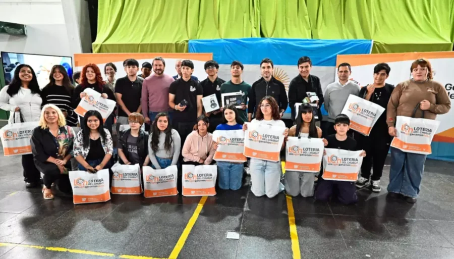 Chubut premió a los alumnos del concurso que motiva la prevención sobre las apuestas en línea en jóvenes
