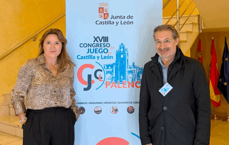La Junta de Castilla y León debate sobre la importancia del juego presencial en el XVIII Congreso de Juego