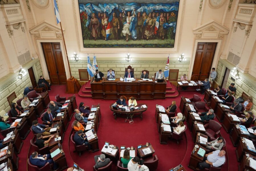 La Provincia de Santa Fe avanza con la licitación para operar el juego online