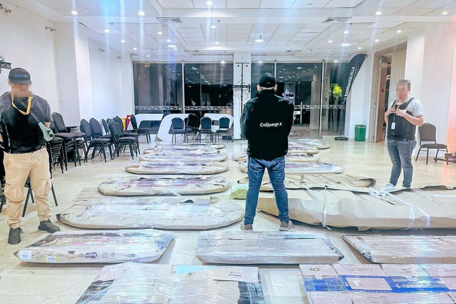 Coljuegos y la Fiscalía de Colombia realizaron un operativo contra torneos ilegales de poker en Barranquilla