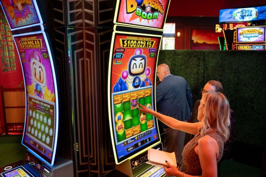 Los slots «BOMBERMAN» de Konami fueron nombrados “Juego del Año” en Norteamérica, en el sector de las salas de juego físicas
