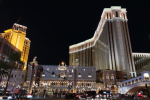 Nevada governor orders casino shut down