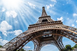 French gambling regulation: ANJ enters partnership with family union