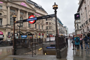 Mayor of London pledges to ban gambling ads on the Tube