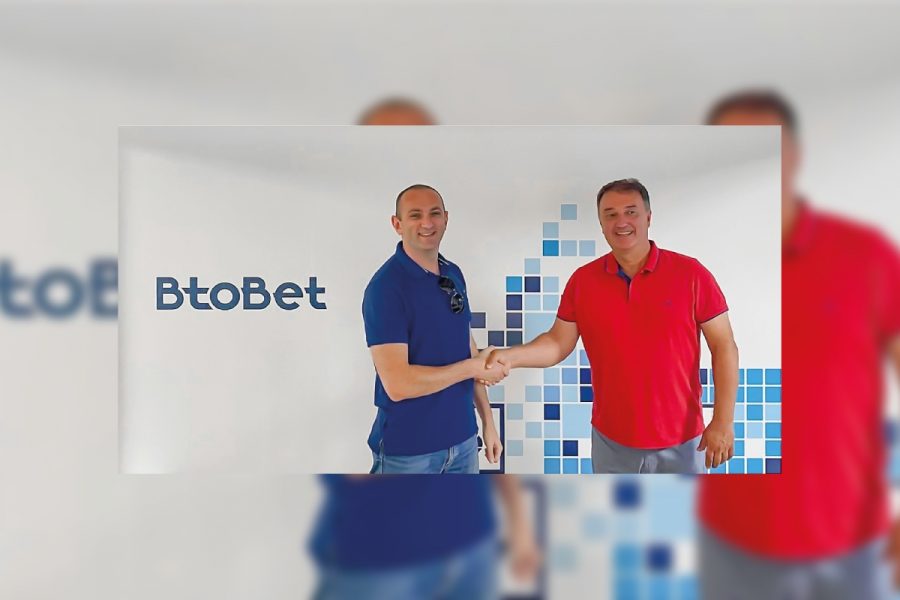 Dima Reiderman (left), BtoBet’s Chief Operations Officer, and Zoran Spasov BtoBet’s Managing Director, during the opening ceremony of the tech-hub in Ohrid