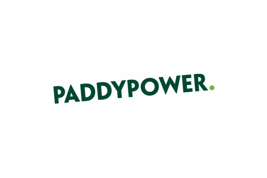 Paddy Power recorded an opera album with Peter Crouch for Christmas.