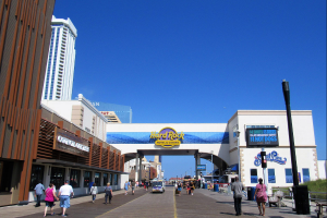 The temporary Hard Rock casino hosts more than 600 slot machines, a sports bar, and a restaurant.