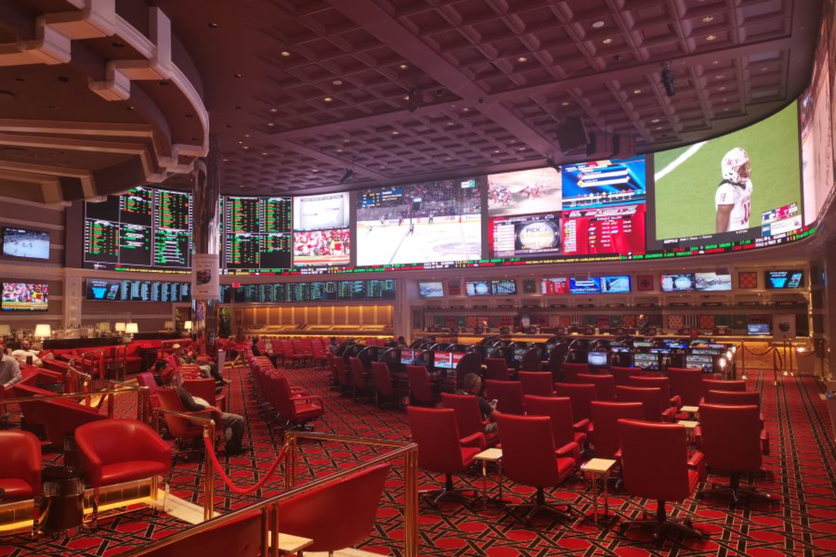 DraftKings holds grand opening for retail sportsbook at Kansas' Boot Hill  Casino