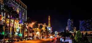 Fontainebleau Las Vegas starts taking restaurant reservations