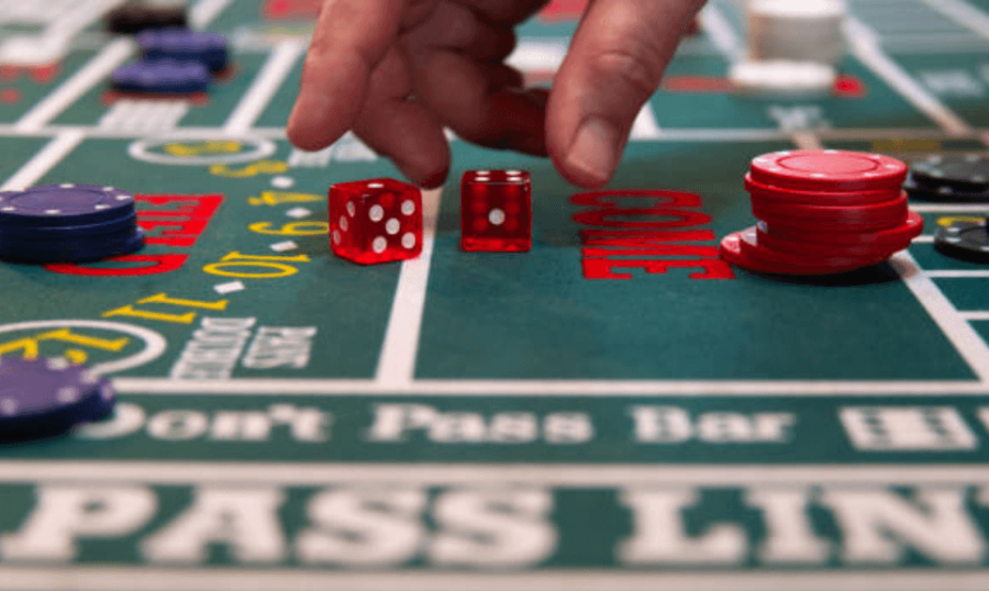 The History of Craps: A Complete Breakdown