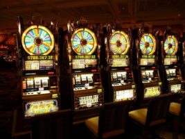 what forms of gambling are currently illegal in florida, USA