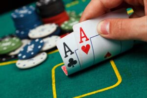 Mario Mosböck partners with CoinPoker to build the best online poker site, showcasing PoR on the blockchain