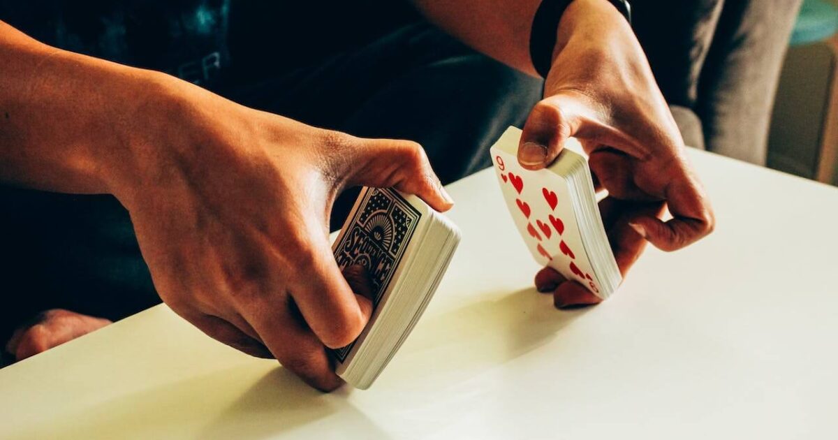 How to play Euchre The Game Rules & Strategies to Win