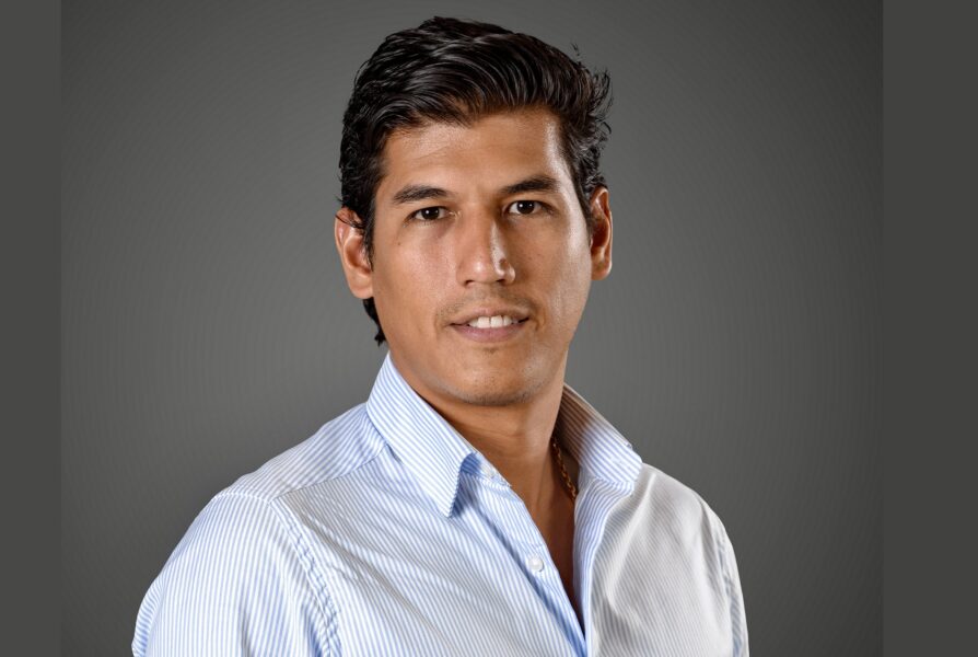 Alonso has over ten years of experience and a track record in sales and commercial roles across LatAm and North America.