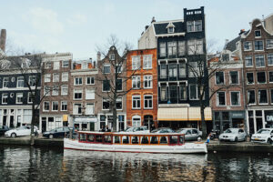 Dutch online gambling revenue sees double-digit decline after tax hike and deposit restrictions