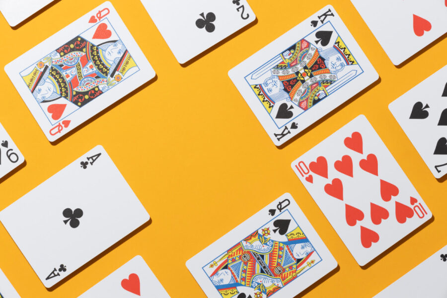 How many decks in blackjack are used: Single and multi decks