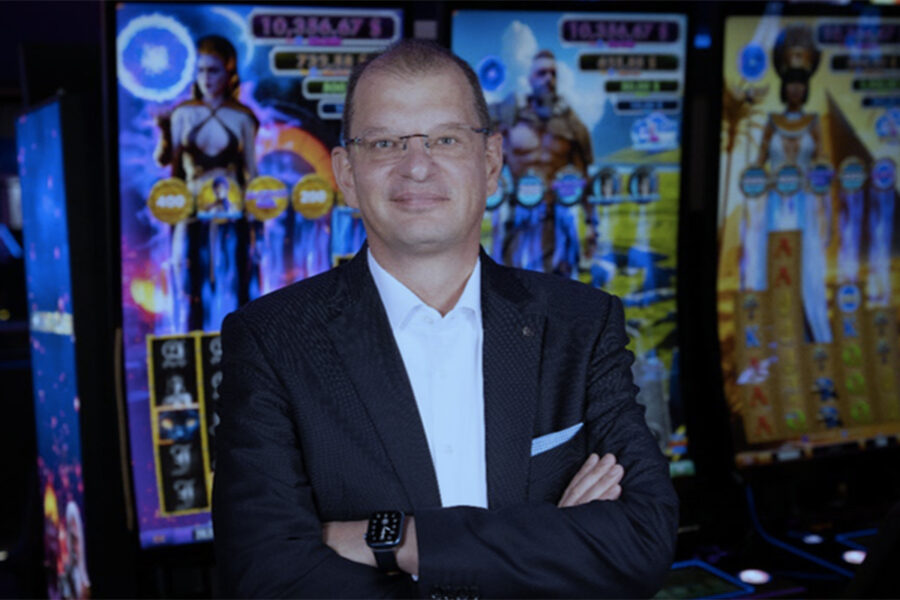 Lars Felderhoff, chairman of the management board of the Merkur Group