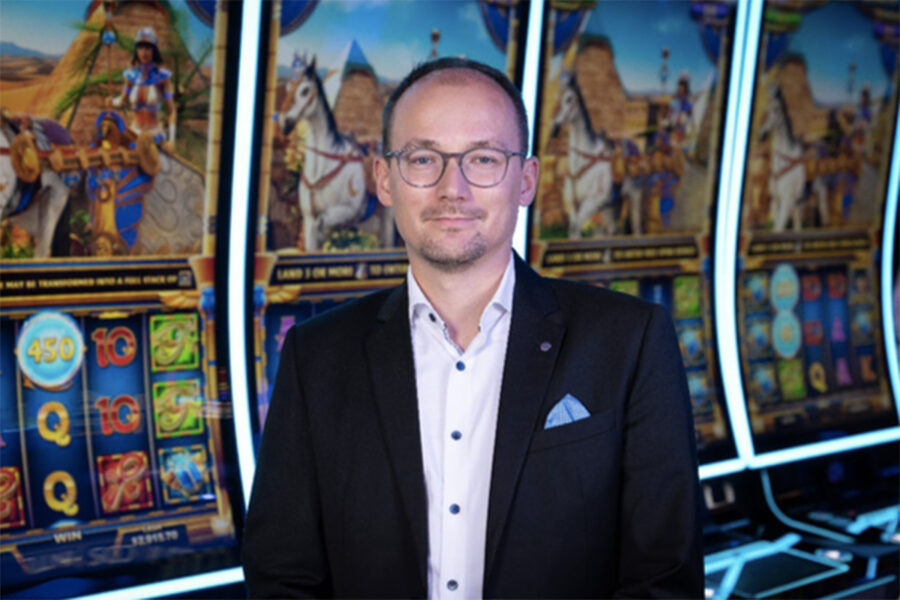 Dominik Raasch, management board member, Merkur Games.