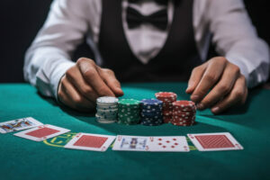 Omaha Poker vs Texas Hold’em: which game should you play?